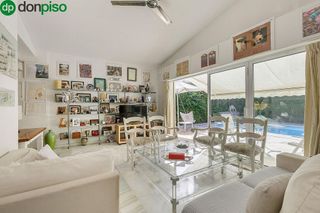 Chalet en venta en Residencial Triana - Barrio Alto en Gabias (Las)