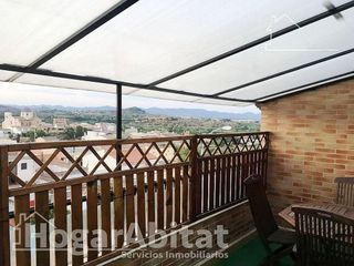 Casa adosada en venta en Vilamarxant