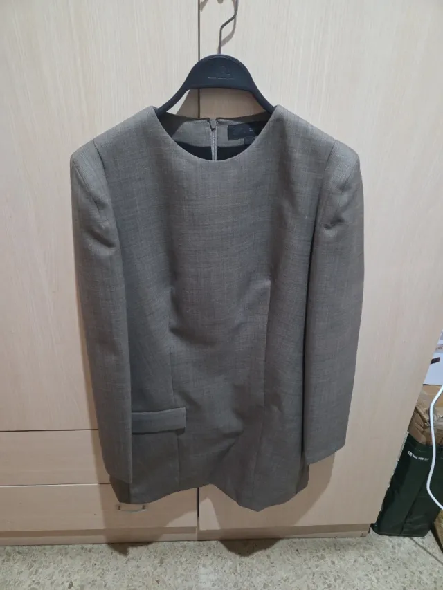 Vestido Zara Gris Nuevo. Talla L . De vestir.