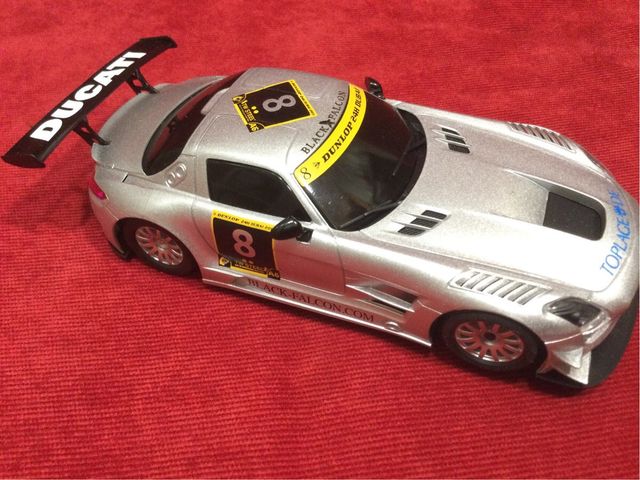Scalextric Mercedes Benz SLS AMG GT3