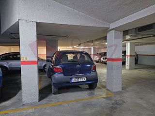 Garaje en venta en Portillejo - Valdegastea en Logroño