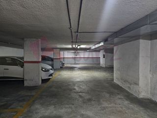 Garaje en venta en Portillejo - Valdegastea en Logroño