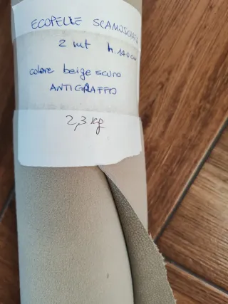 Ecopelle scamosciata antigraffio 2 metri