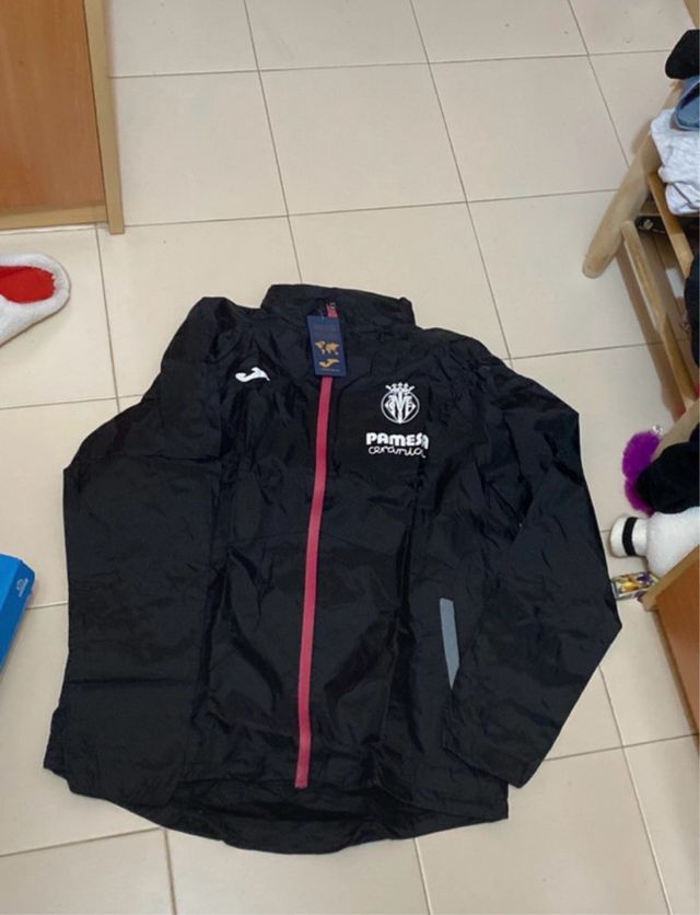 Chaqueta impermeable Villarreal nueva