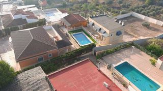 Chalet en venta en Albatera