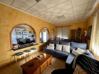 Chalet en venta en Albatera