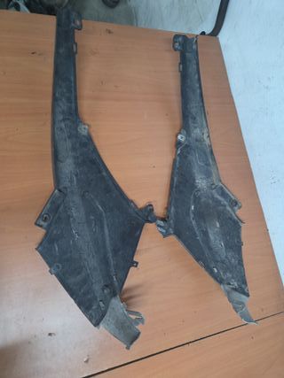 Laterales Piaggio NRG