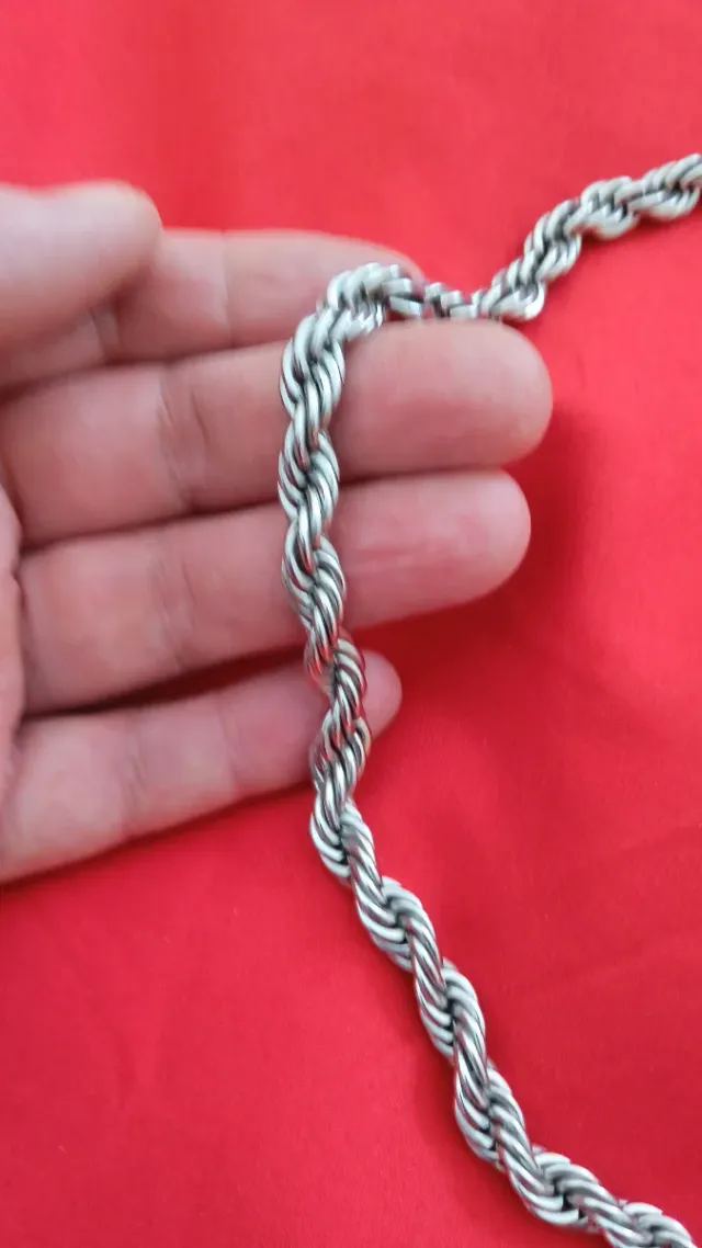 Collar cadena  estilo soga, cordón acero