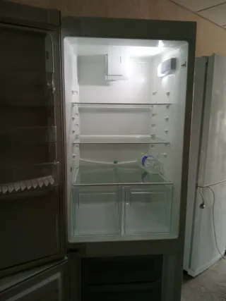 Oferta Solo hoy Frigorífico combi Zanussi Blanco N