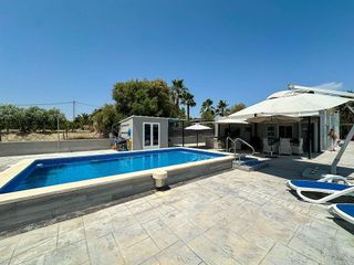 Chalet en venta en Aspe