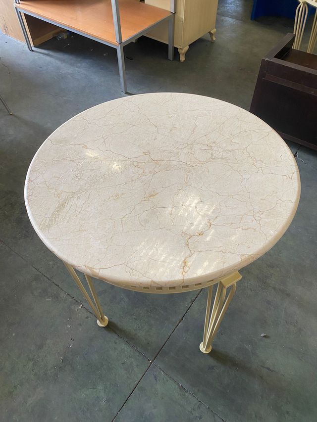 Mesa redonda forja y mármol