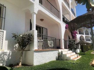 Piso en venta en El Faro de Calaburra - Chaparral en Mijas