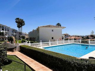Piso en venta en El Faro de Calaburra - Chaparral en Mijas