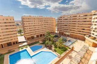 Piso en venta en Paus - Poligono San Blas en Alicante