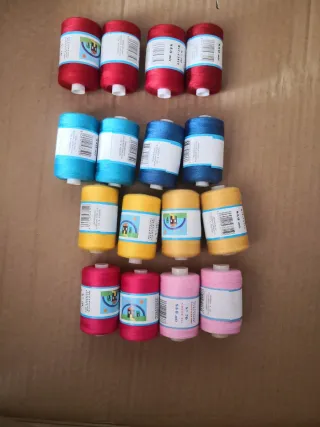 Lote Hilos de Coser Colores Surtidos