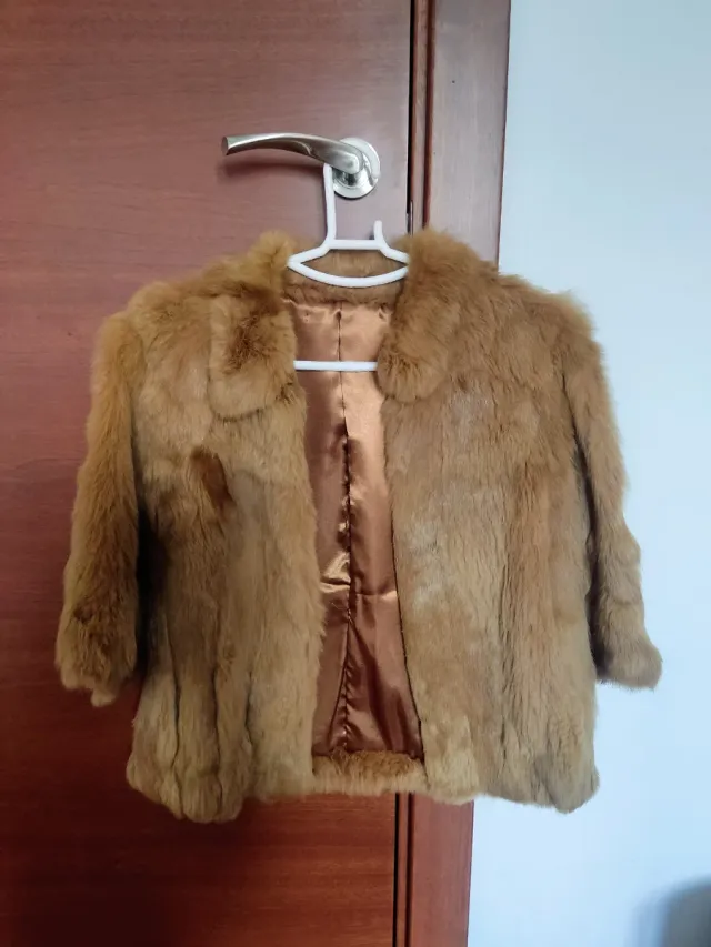 Chaquetón de piel marrón