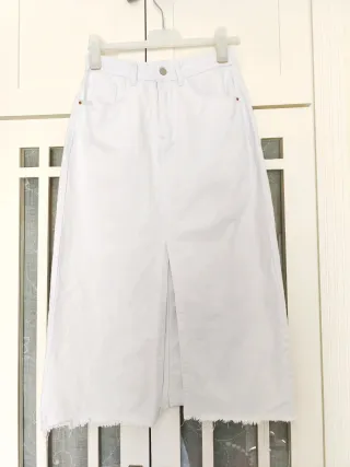 Falda vaquera blanca