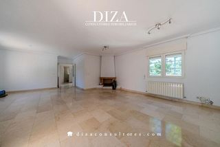 Chalet en alquiler en La Florida - El Plantío en Madrid