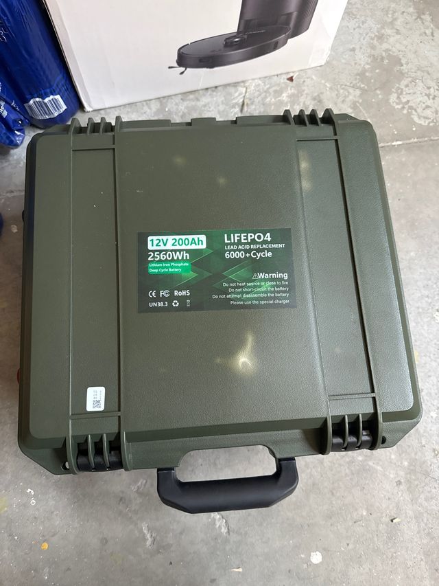 Batería LiFePO4 12V 200Ah 2560Wh