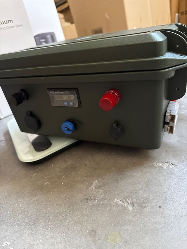 Batería LiFePO4 12V 200Ah 2560Wh