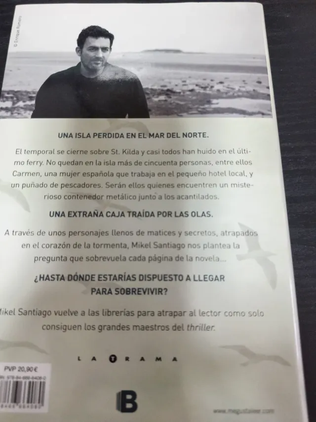 La isla de las últimas voces / The Last Voices ...