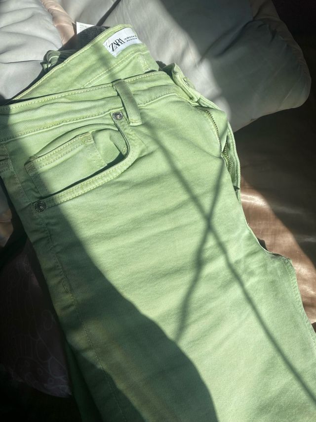 Pantalones Zara Verdes