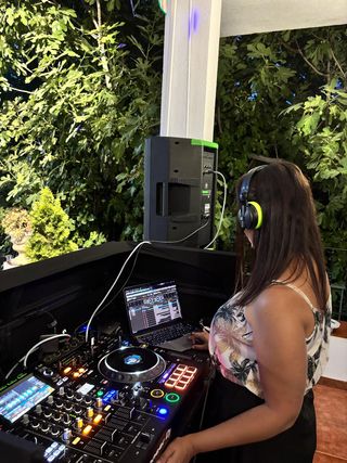 DJ para bodas y fiestas – Granada, Málaga, Jaén