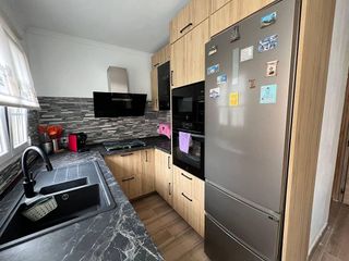 Casa adosada en venta en Moya