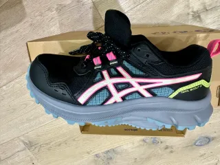 Zapatillas Asics Trail Scout 3 Negro/Rosa