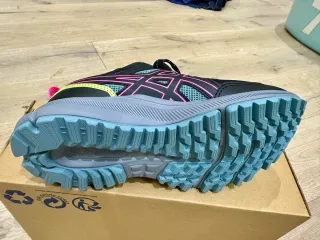 Zapatillas Asics Trail Scout 3 Negro/Rosa