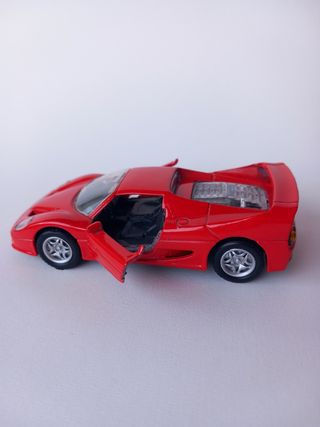 Ferrari Maisto 1/38. Precio por unidad.