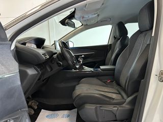 PEUGEOT 3008 1.2 PURETECH ALLURE SS