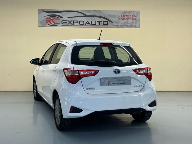 TOYOTA YARIS AUTOMATICO HYBRID 2020