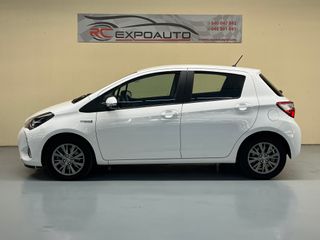 TOYOTA YARIS AUTOMATICO HYBRID 2020