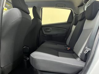 TOYOTA YARIS AUTOMATICO HYBRID 2020