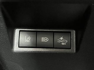 TOYOTA YARIS AUTOMATICO HYBRID 2020