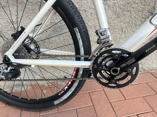 Bicicleta Montaña SUNN Blanca