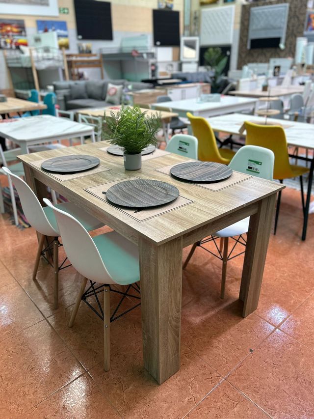 Mesa Comedor 140cm + 4 Sillas