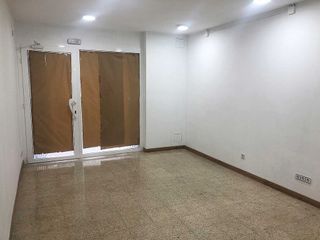 Local comercial en alquiler en Sant Esteve Sesrovires