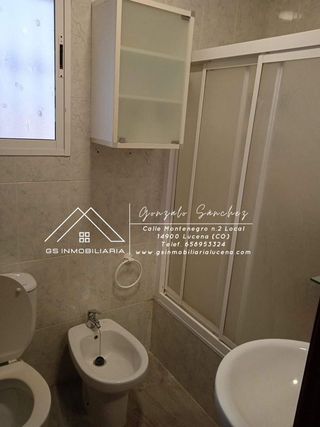 Chalet en venta en Lucena