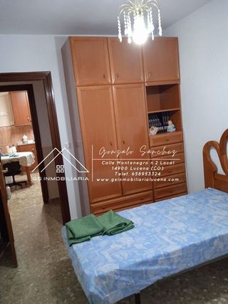 Chalet en venta en Lucena