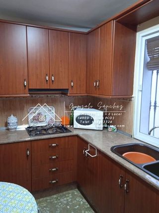 Chalet en venta en Lucena