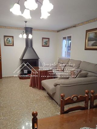Chalet en venta en Lucena