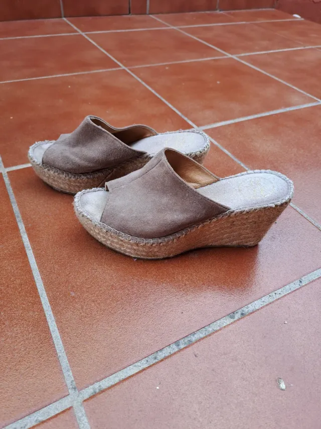 Cuñas esparto beige y marrón