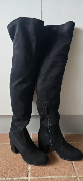 Botas mosqueteras negras