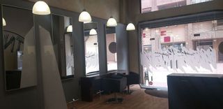 Local comercial en alquiler en Joc de la Bola - Camps d'Esports - Ciutat Jardí - Montcada en Lleida