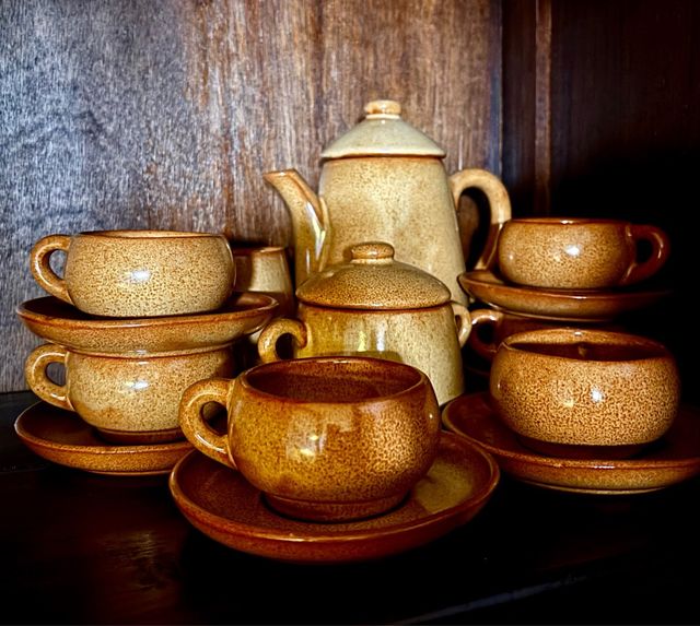 Juego de café barro esmaltado sin uso