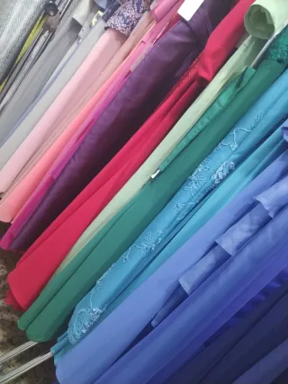 Vestidos de fiesta y novia Terrassa