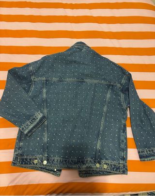 Chaqueta vaquera Zara con brillos