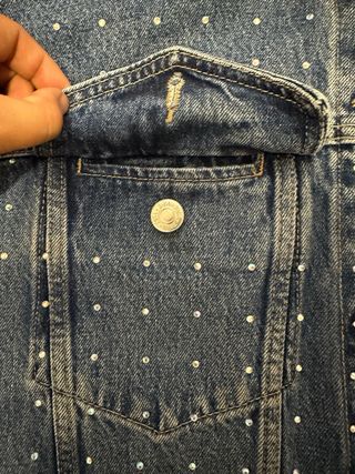 Chaqueta vaquera Zara con brillos